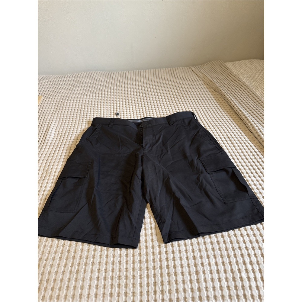 Pro‎ Celebrity Cargo Shorts Men's 38 Black Performance Golf Hike Activewear NWT